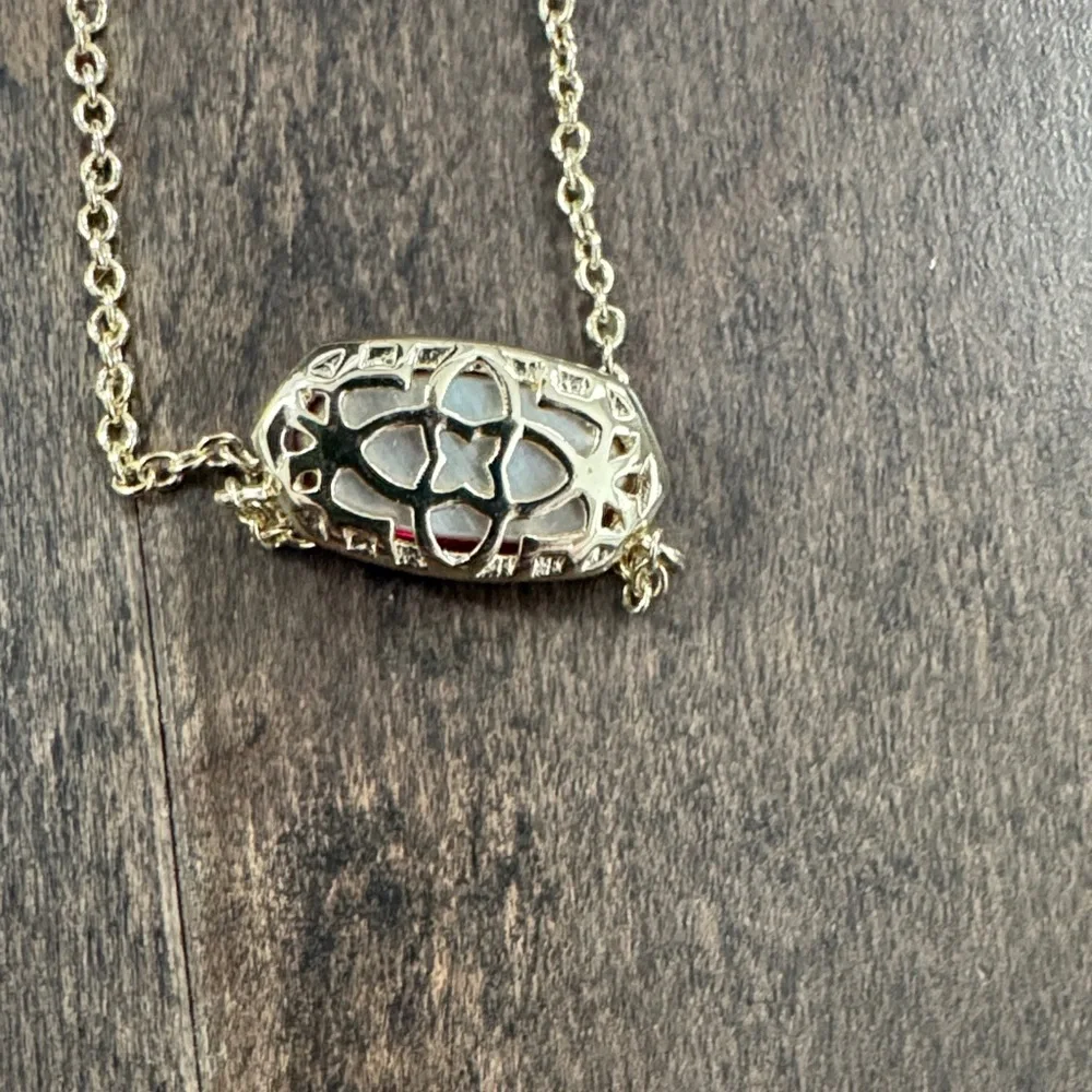 Kendra Scott Gold Chain Necklace - Picture 5 of 6